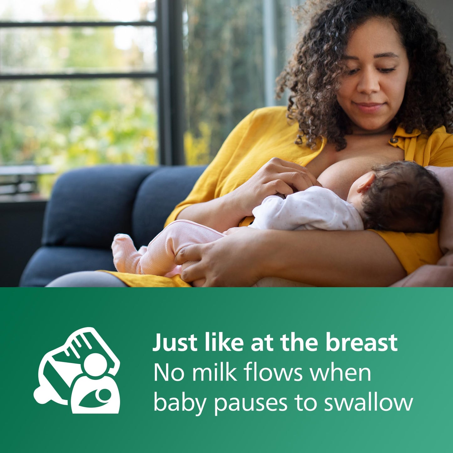 Philips Avent Glass Natural Baby Bottle with Natural Response Nipple.