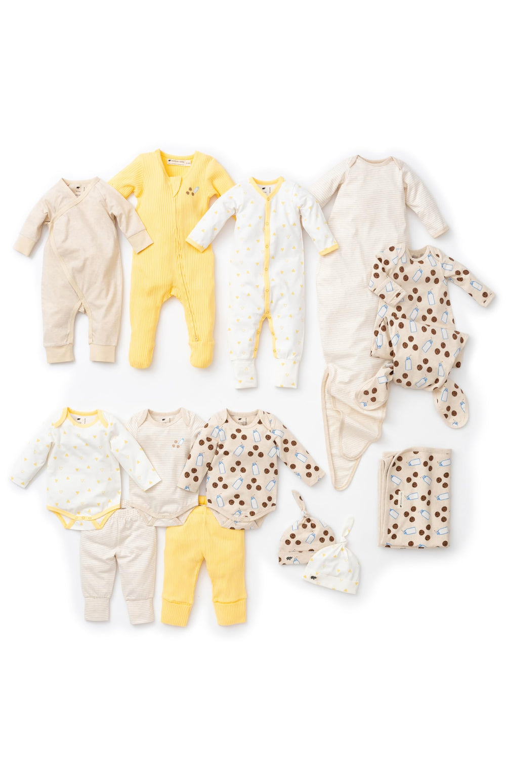 MONICA + ANDY Soft Start Box, Organic Cotton Baby Clothes Set, Super Soft 13-Piece Newborn & Infant Baby Gift Set